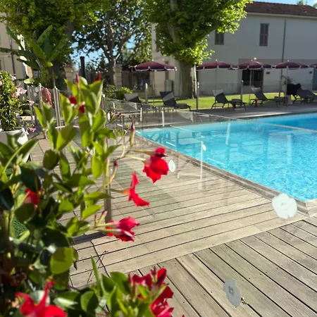 Western Elixir Hotel Grasse