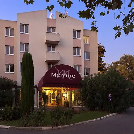 Western Elixir Otel